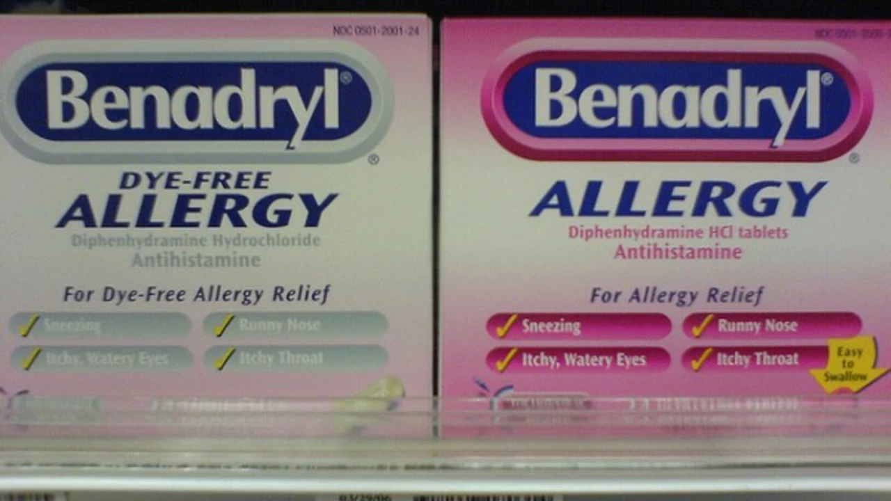 Hydroxyzine vs Benadryl : Quel antihistaminique est le plus adapté pour vous ?